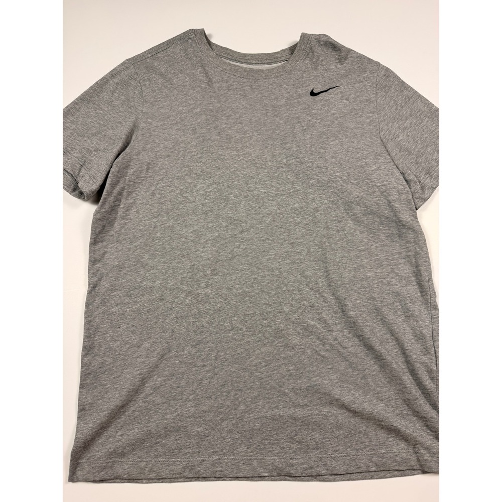 Nike Dri-FIT Short Sleeve Heather Grey Training Workout T-Shirt Mens Medium